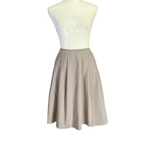 Uniqlo vintage khaki colored knee length pleated skirt size XS